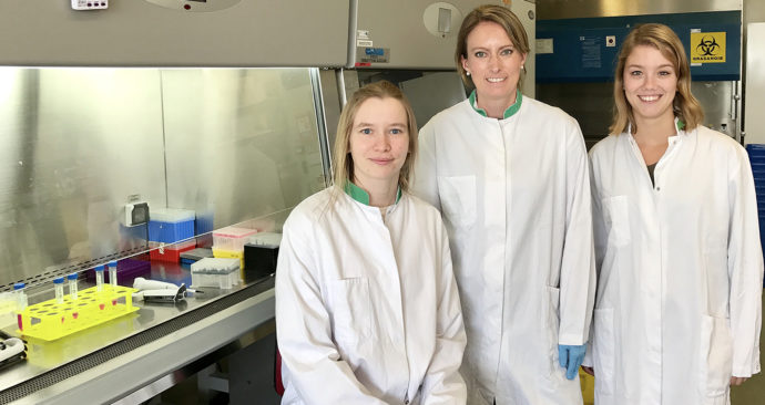 Rebekka_Schneider_and_team