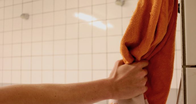 Douchen in een groepsdouche of in een hokje?