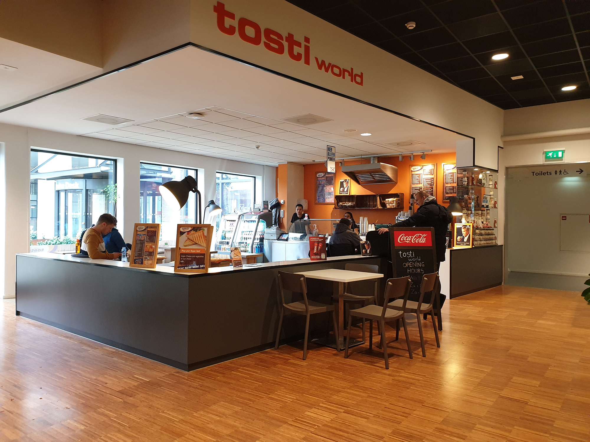 Er is een #laptop gestolen op campus #Woudestein van de #Erasmus Universiteit #Rotterdam.