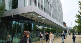 studenten polakgebouw scheuren vloer ontruiming – esther dijkstra