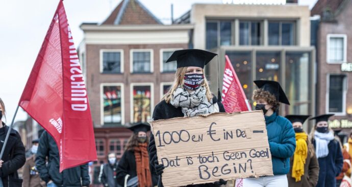 protest demonstratie Studenten voeren actie tegen het leenstelsel