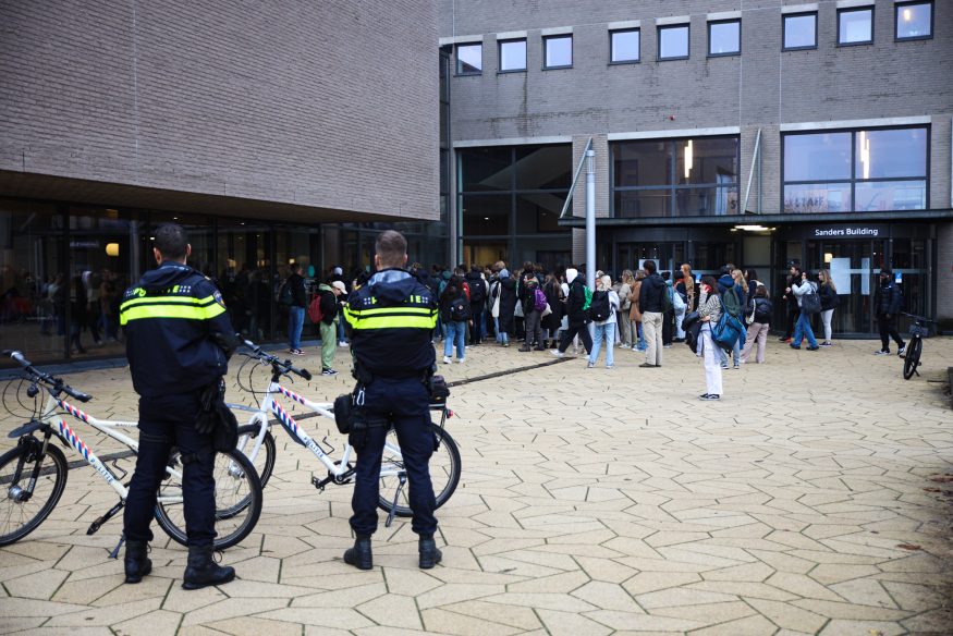 Activists occupy Sanders building Erasmus University Erasmus Magazine