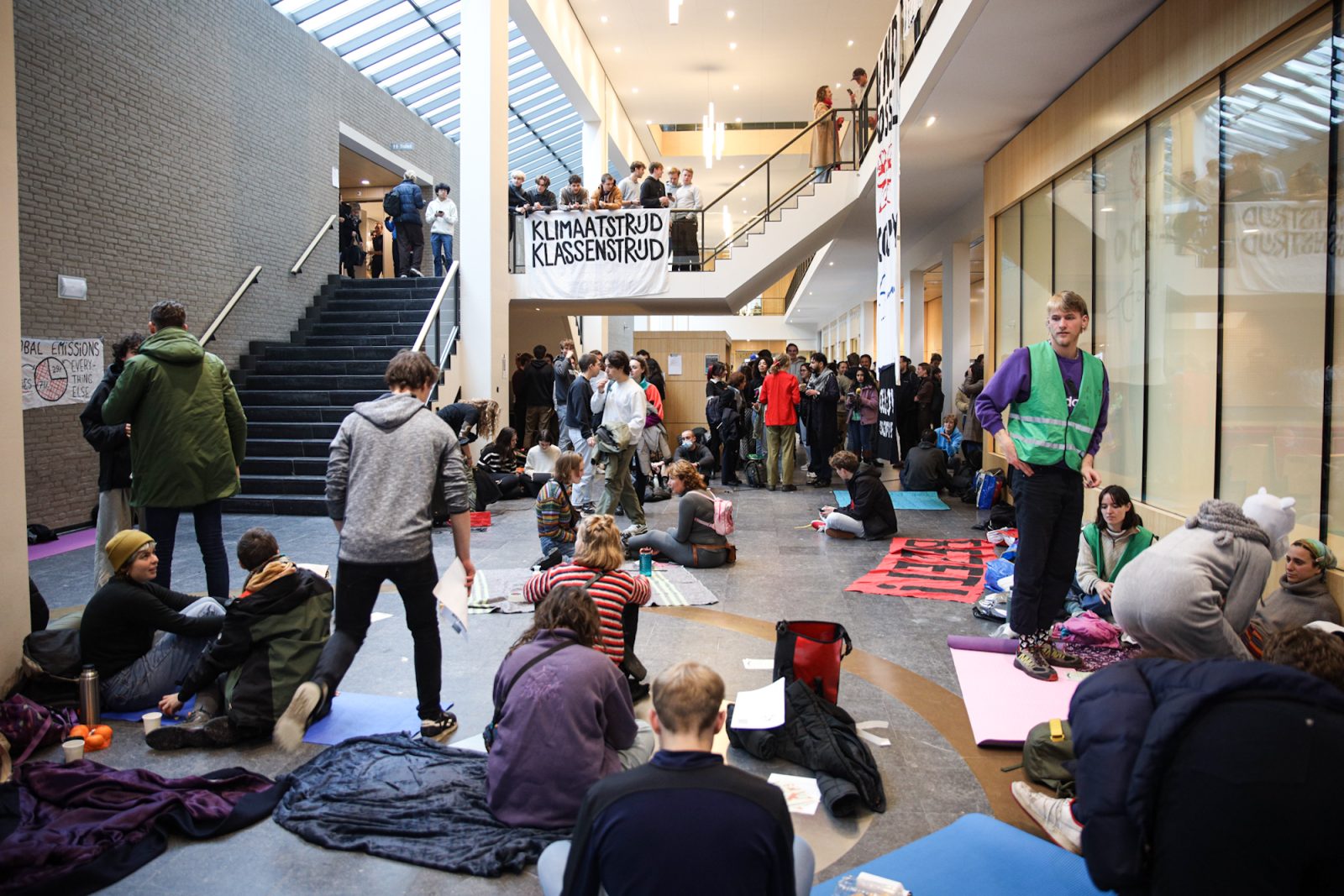 Protest at Sanders Building Erasmus Magazine