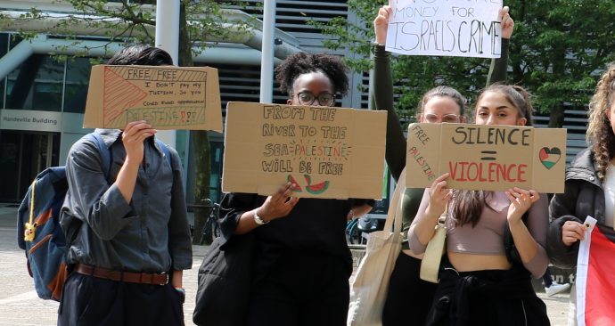 Palestina protest campus SPAR 21 mei_Maya Barakova