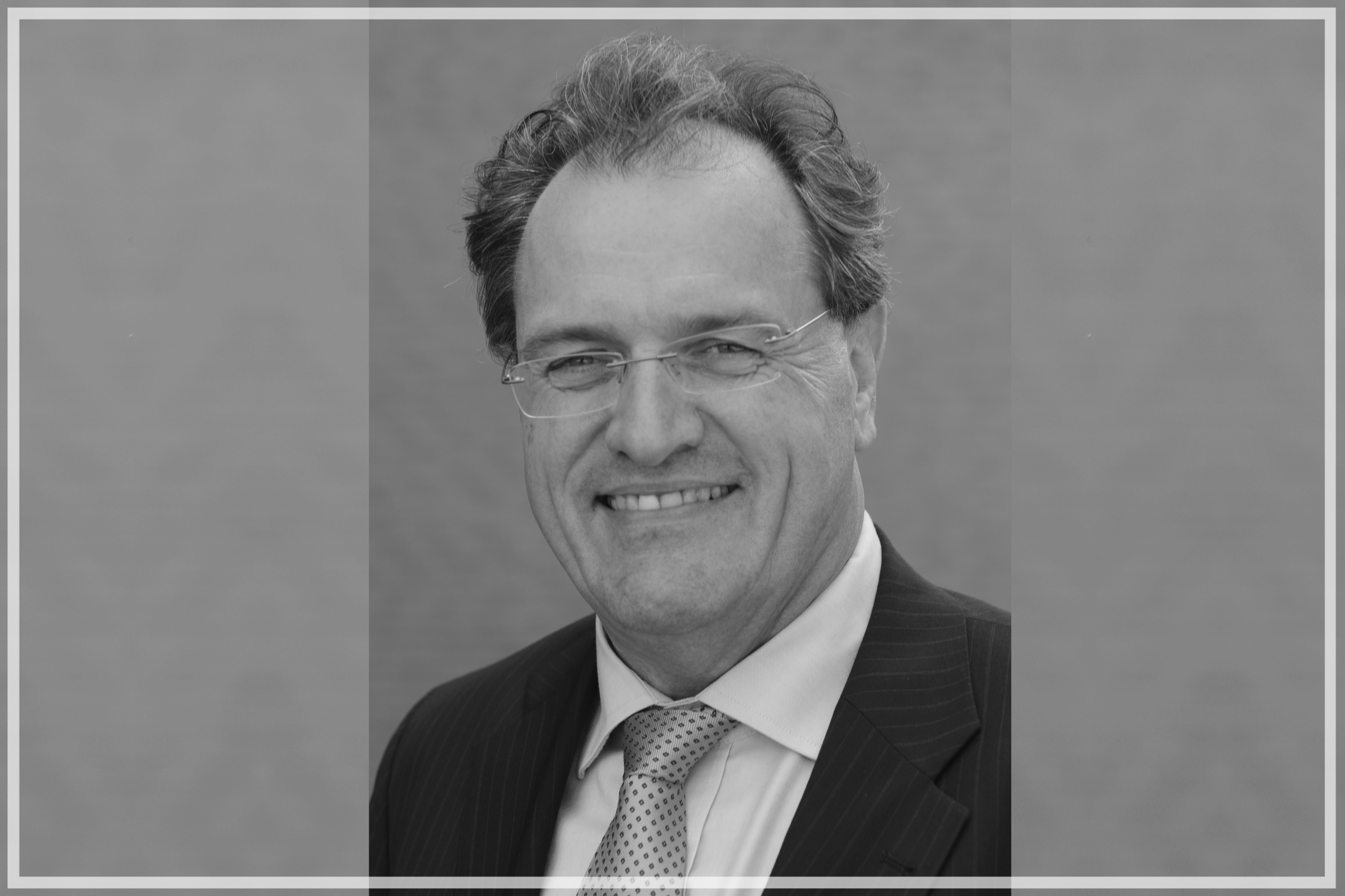 In Memoriam Prof. dr. Henk van der Molen