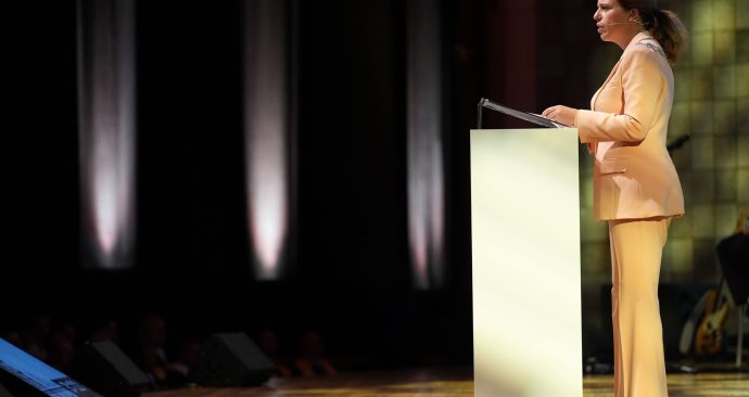 openingacademischjaar2025_carola schouten_burgemeester_aula_1.9.2025